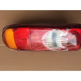 HÁTSÓ LÁMPA RENAULT JOBB