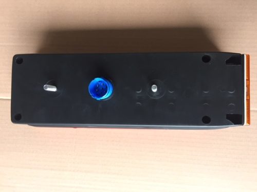 HÁTSÓ LÁMPA 5 KAMRÁS 3SZÖG PRIZMÁS CSATLAKOZÓS