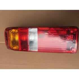 HÁTSÓ LÁMPA 5 KAMRÁS 3SZÖG PRIZMÁS CSATLAKOZÓS