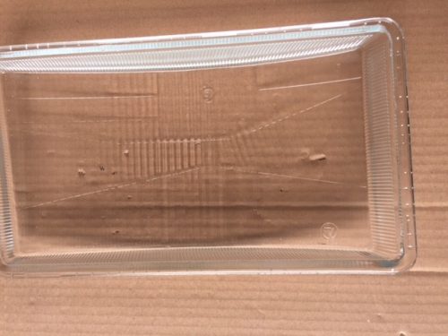 FÉNYSZÓRÓ ÜVEG (BAL) SCANIA 114/124/144 