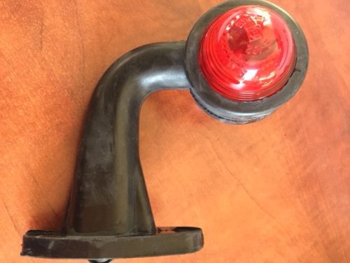 SZÉLESSÉGJELZŐ HAJLÍTOTT KICSI IZZÓS